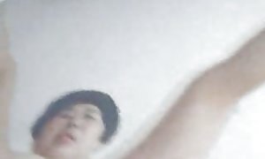 同性恋男性玩具的男人自慰剃光头侧